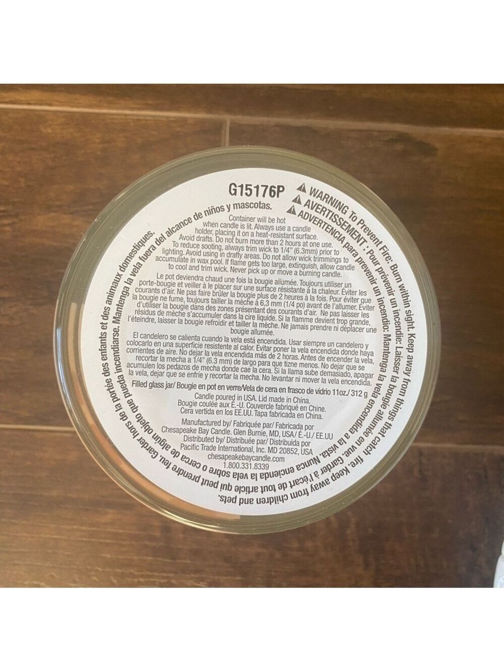 Avon Three Wick Candle Autumn Day New In Box - Picture 9 of 10